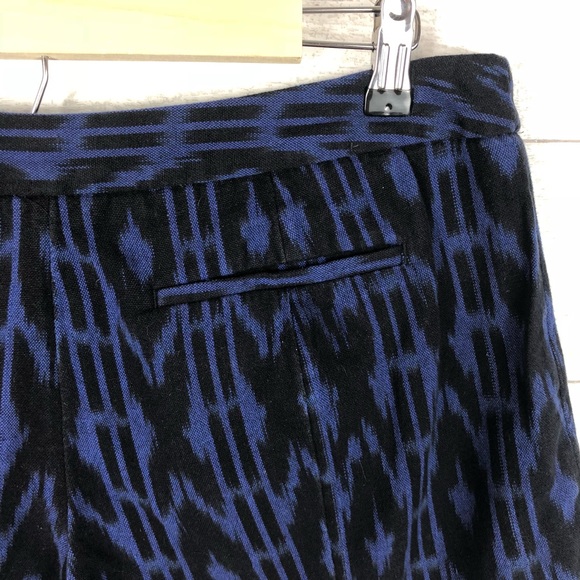 GAP Blue & Black Patterned 100% Cotton Shorts - Picture 5 of 7